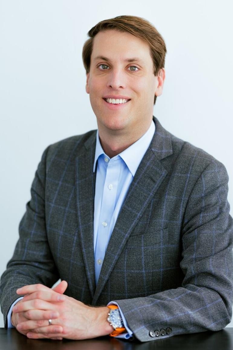 Author_Graff.jpg